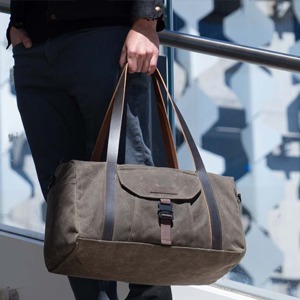 Duffel Bags & Totes